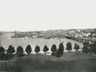 Kilátás a kormány épületeiből, Victoria, Kanada, 1895.