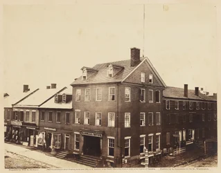 Marshall House, Alexandria, Virginia, 1862. augusztus (szőtt papírra erősített albumennyomat)