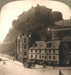 Edinburgh-i kastély a skóciai Grasmarketből.