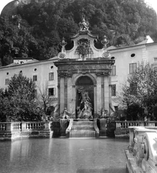 Lótó, Salzburg, Ausztria, c1900.