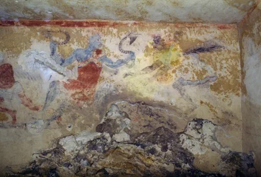 Kék démon kígyókkal, freskó, Kék démonok sírja, Tarquinia nekropolisza (UNESCO Világörökségi Lista, 2004), Lazio, Olaszország Etruszk civilizáció, Kr.e. 5. század