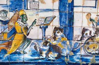 Zenelecke antropomorf macskákkal és egerekkel, azulejos csempével, Fronteira márki palotája kertjeivel